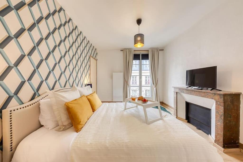 Le Lumineux 50 M² Gare/Chateau/Wifi/Netflix Versailles Luaran gambar